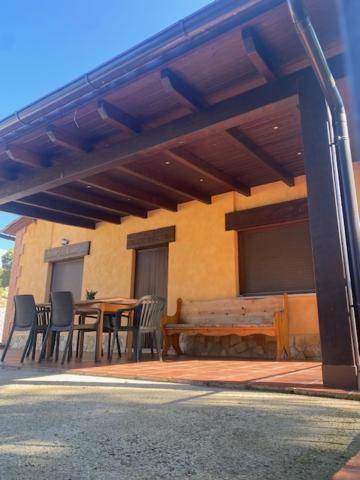 Hostal Casa Climent Aviá Exterior foto